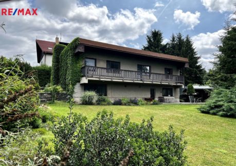 Prodej rodinného domu 7+2, Ronov nad Doubravou