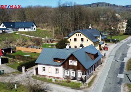 Prodej vícegeneračního rodinného domu 260m2, Čistá v Krkonoších