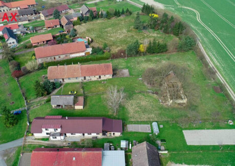 Prodej pozemků bývalého statku – bydlení i hospodaření