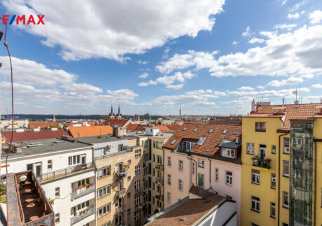 pronájem bytu 3+1 56m2 + 2 lodžie na Letné v blízkosti Stromovky