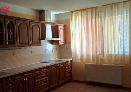 Pronájem apartmánového ubytování v areálu v Hostivaři
