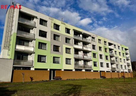 Pronájem bytu 2+1, 63 m2 v obci Poniklá