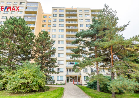 Prodej bytu 2+kk s komorou, ul. U valu P 6 Ruzyně