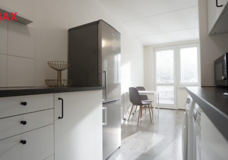 Pronájem bytu s dispozicí 1+KK spolu se soukromou zahrádkou o celkové ploše 62 m²