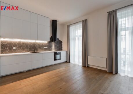 Pronájem bytu 3+kk 109m2