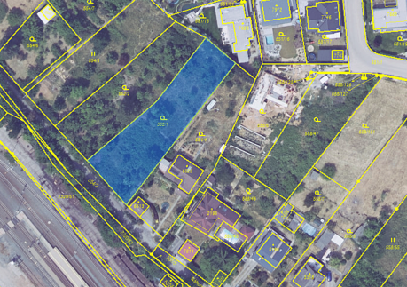 Prodej slunného pozemku  1 395 m² v exkluzivní lokalitě Beroun – Závodí
