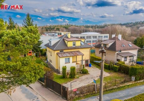 Prodej patrového rodinného domu v obci Říčany, ul. Olivova