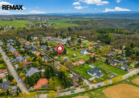 Prodej stavebního pozemku v obci Ohrobec, Praha-západ.