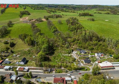 Stavební pozemek 1 218 m², Petrovice u Chabařovic