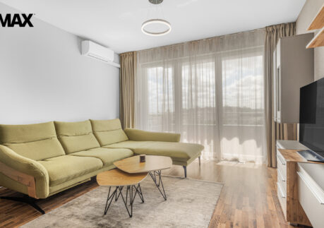 Moderní 2+kk | 73,1 m² včetně balkonu | garážové stání | klimatizace | Praha – Letňany