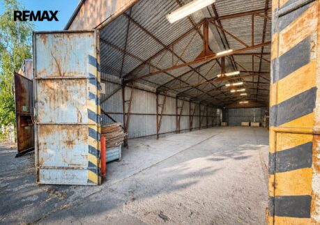 Pronájem skladového prostoru 270 m² – Křinec, okres Nymburk