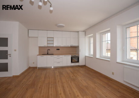 Pronájem bytu 2+kk 56m2