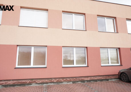 Pronájem kanceláří a apartmáných kanceláří v areálu v Hostivaři