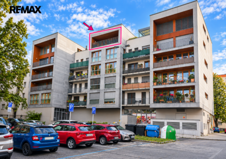 Podnájem prostorného bytu 2+kk, 62 m², s velkorysou lodžií 14 m² | Praha 6 – Břevnov
