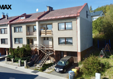 Prodej vícegeneračního domu o celkové podlahové ploše 274 m2